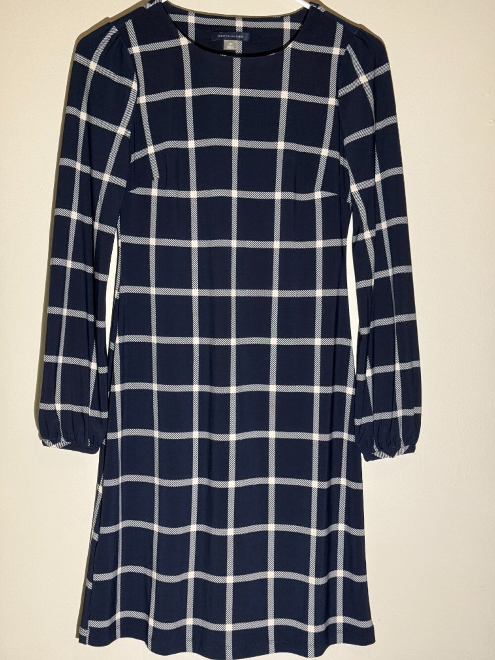 Tommy Hilfiger Navy Blue White Windowpane Plaid Long Sleeve Shift Dress |Size 0P - Picture 4 of 4